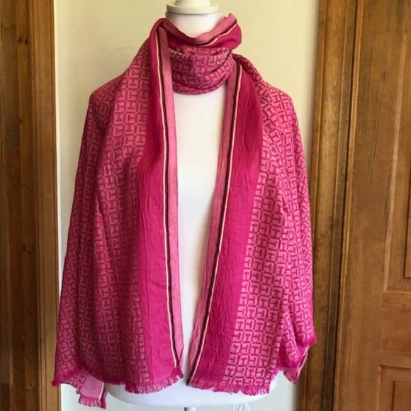 TOMMY HILFIGER Monogram TH Pink Long Shawl/Scarf - Picture 5 of 12
